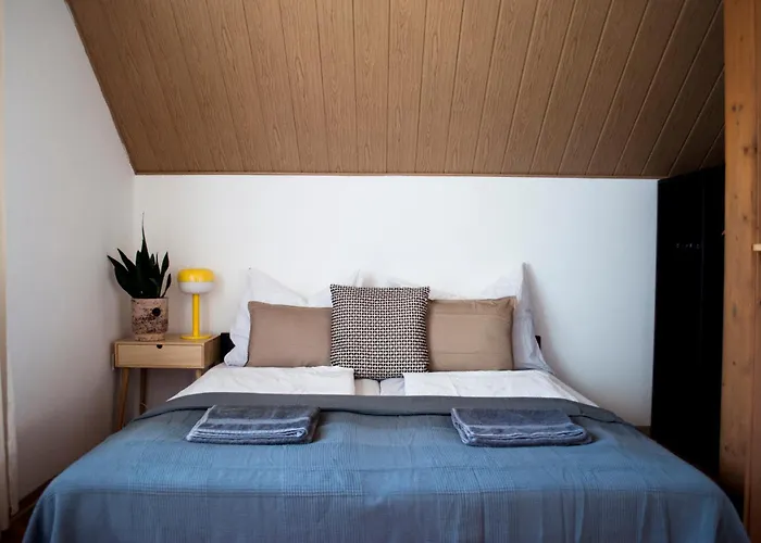 アパート Endretro