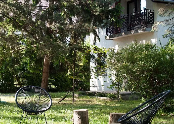 Endretro アパート