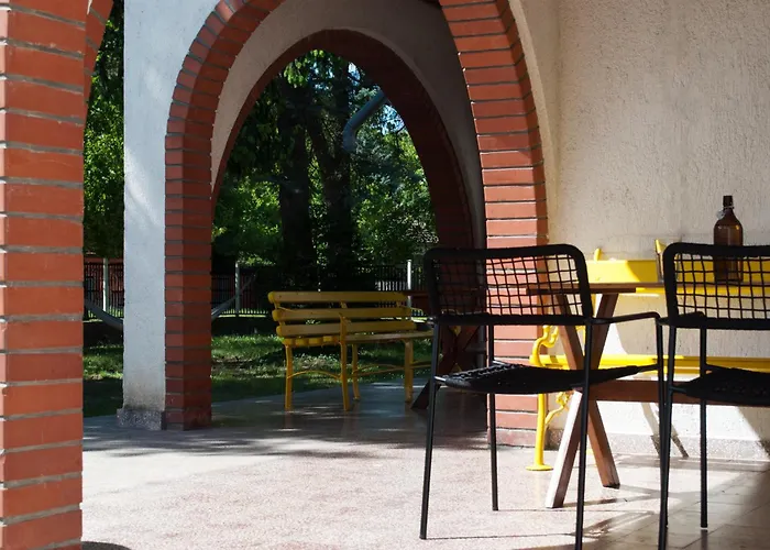 アパート Endretro