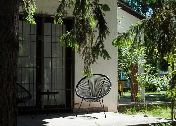 アパート Endretro